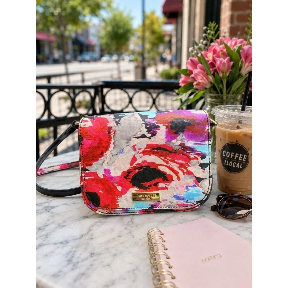 Kate Spade Laurel Way Carsen Blurry Floral Crossbody Saffiano Leather Bag‎